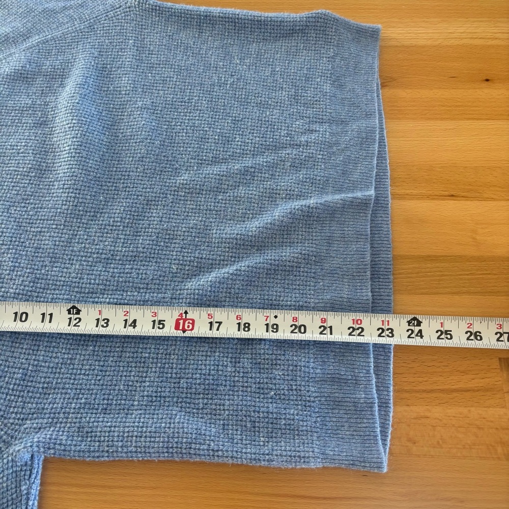 Gap women’s small Waffle-Knit Mockneck Sweater Blue Soft Cozy boxy pullover - Picture 11 of 11